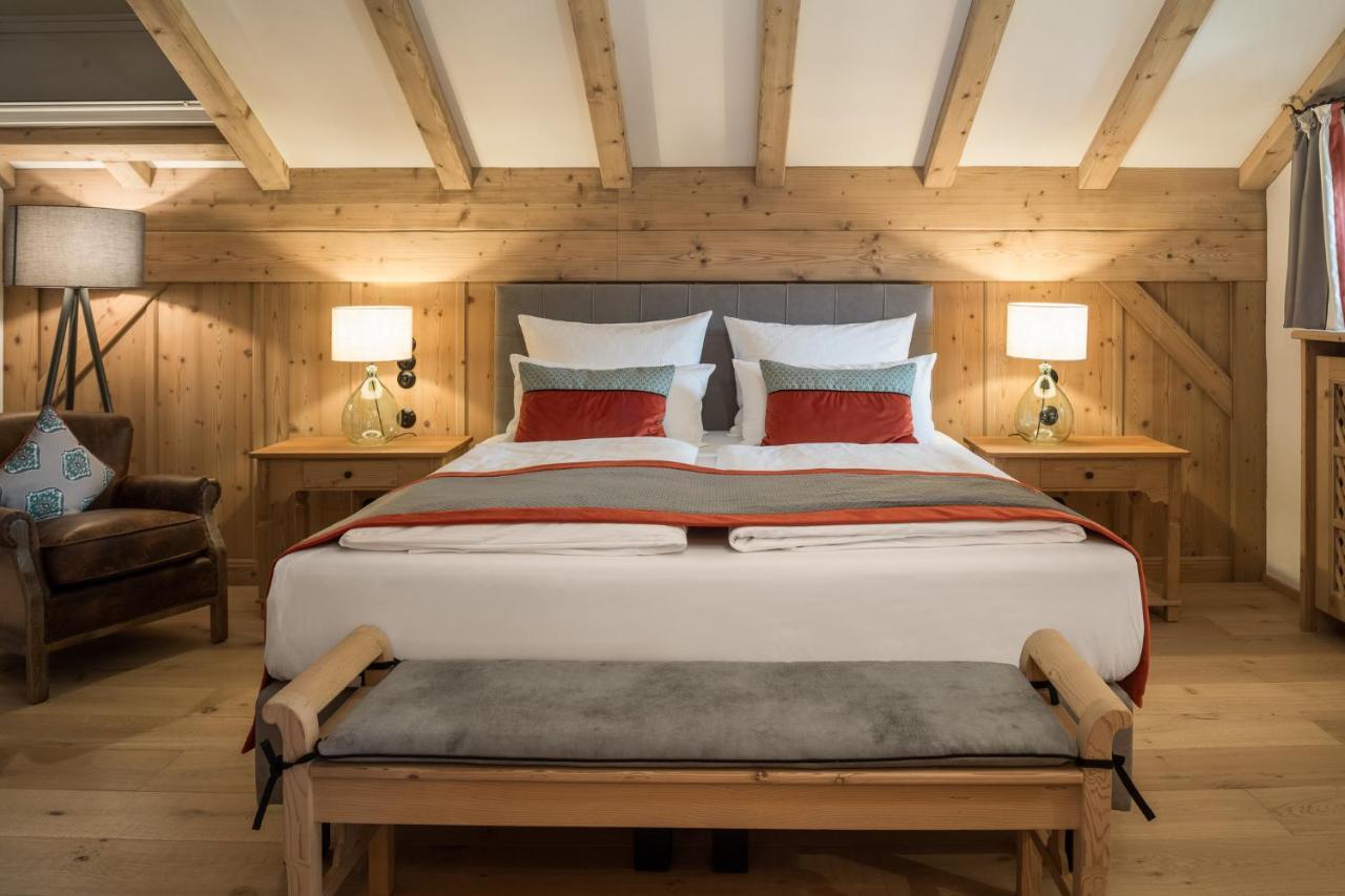 Hotel Gut Ising Chieming Ngoại thất bức ảnh