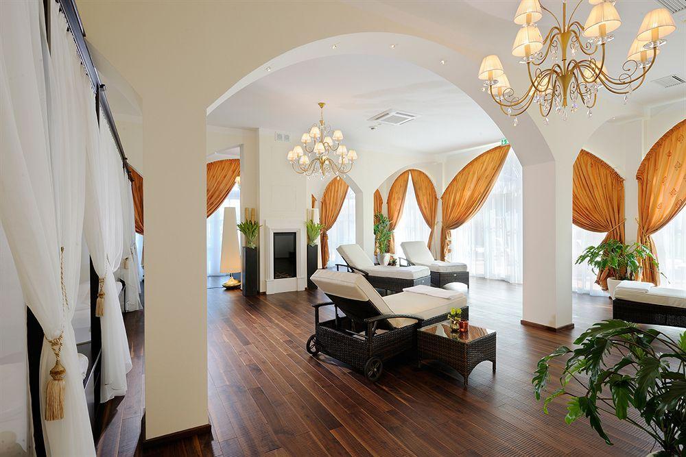 Hotel Gut Ising Chieming Ngoại thất bức ảnh