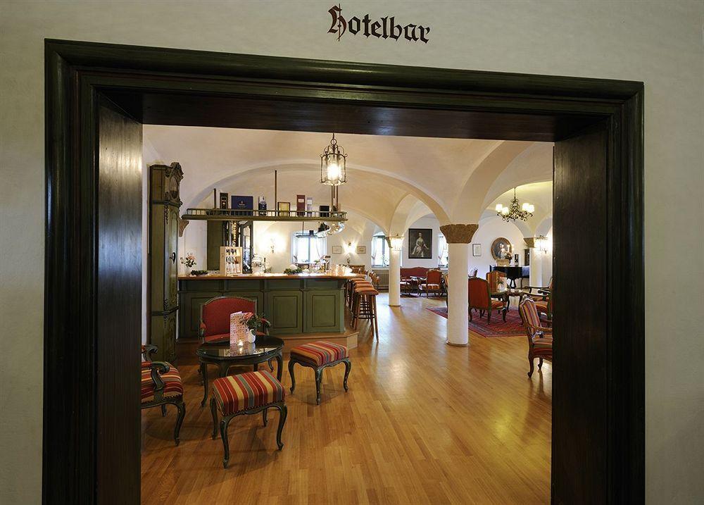 Hotel Gut Ising Chieming Ngoại thất bức ảnh