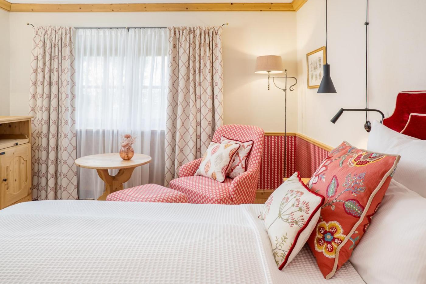 Hotel Gut Ising Chieming Ngoại thất bức ảnh